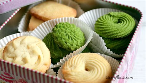 All of the cookies are good, hard to choose which to eat first. How to make Danish butter cookies (Recipe) - Rice 'n Flour