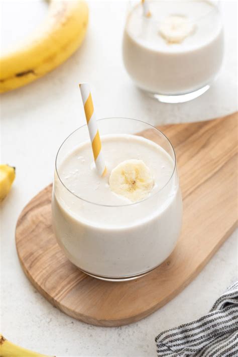 Easy Banana Smoothie Recipe