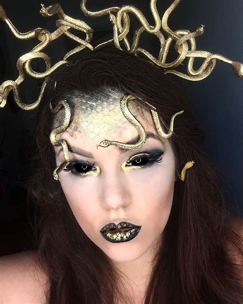 Tips To Make The Most Out Of Your Skin Medusa Halloween Beautiful Halloween Makeup Medusa