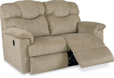 La Z Boy Lancer Reclining Sofa Town And Country Furniture