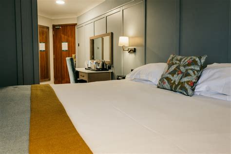 Superior Rooms Hotel Londonderry 4 Star Everglades Hotel