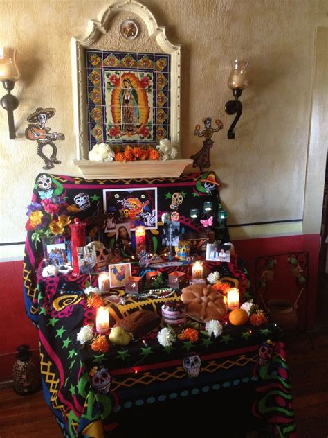 My Dia De Los Muertos Altar In Honor Of My Mom And Dad Home Crafts