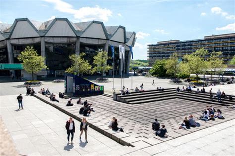 Die fachschaft biologie der uni bochum bietet euch informationen wenn ihr hilfe rund ums studium benötigt! Der Campus der Ruhr-Universität