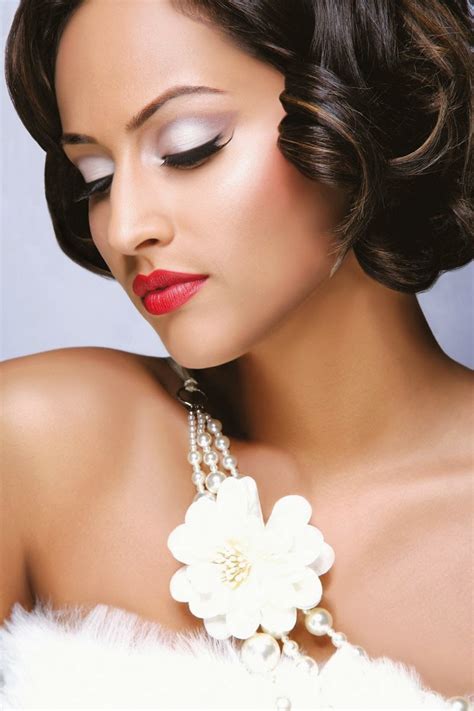 bridal makeup tips finding perfect wedding lipstick and big beautiful eyes