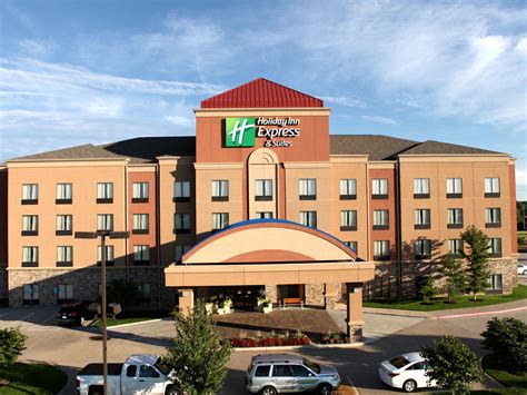 Holiday Inn Express And Suites Springfield Medical District Hotel By Ihg
