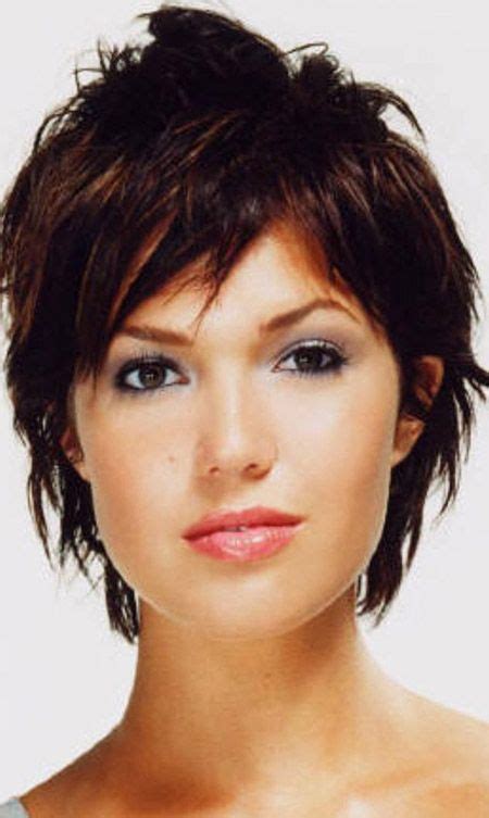 Get A Clean And Cute Look With Short Messy Hairstyles