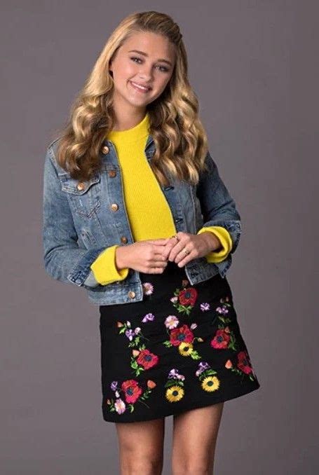 Pin By Abby On Lizzy Greene Pretty Outfits Fashion Closet Fashion