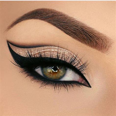 Neutral Eye Makeup Makeup Eyeliner Eye Makeup Art Eyeliner Styles