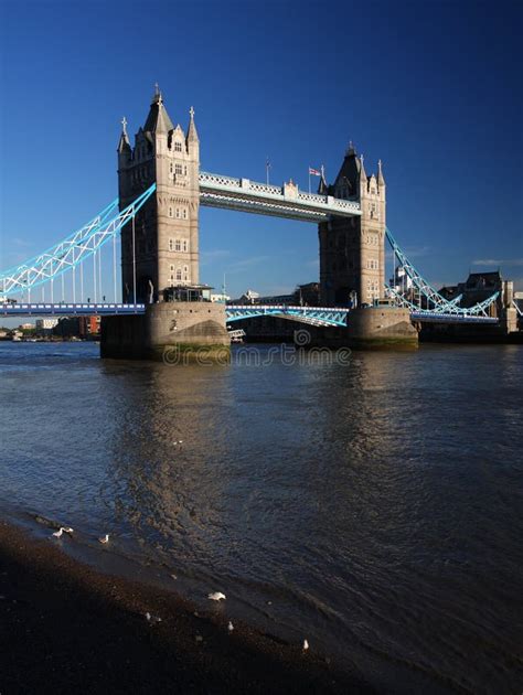 De Brug Van De Toren In Londen Stock Foto Image Of Engels Engeland