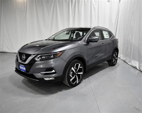 New 2020 Nissan Rogue Sport SL AWD Sport Utility