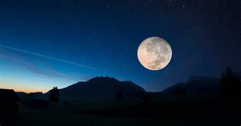 Full Moon Effects What Research Has Discovered