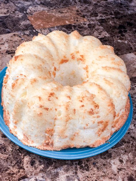 Bake Perfect Angel Food Cake In A Glass Pan Learn Glass Blowing