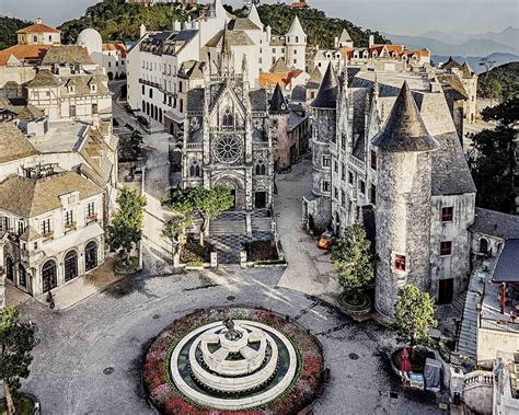 Bà nà hill là một trong những địa danh du lịch nổi tiếng tại đà nẵng. Đà Nẵng - Sơn Trà - Bà Nà/Thần Tài - Cù Lao Chàm/Rừng Dừa ...