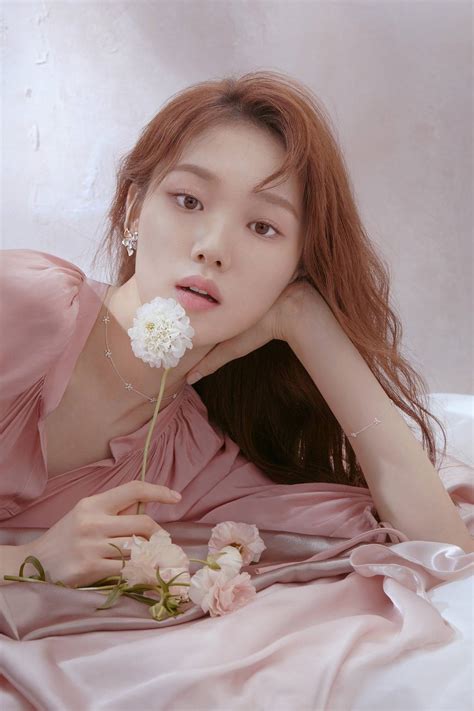 Born august 10, 1990) is a south korean model, actress and singer. Lee Sung Kyung | Wiki Drama | FANDOM powered by Wikia