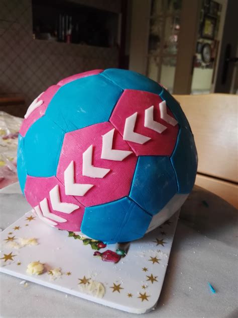 The setting of the legend is always either cambridge or oxford. der 10. Geburtstag (wieder) mit Handball und diesmal auch ...