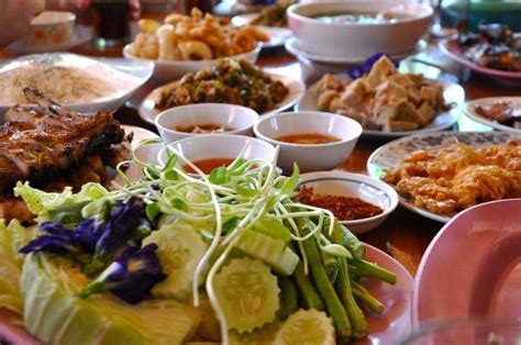 Criadora de conteúdo no vida organizada. Verliefd op de Thaise keuken!