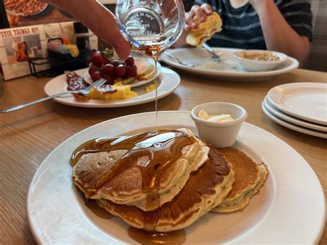 Delicious and Convenient: Discover the Irresistible Flavors of Bob