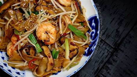Hi Guys Today Im Going To Share Delicious And Easy Shrimp Chow Fun