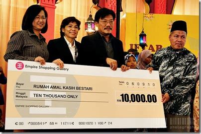 Mammoth empire group of companies. chaokar smokes...: Buka Puasa charity dinner