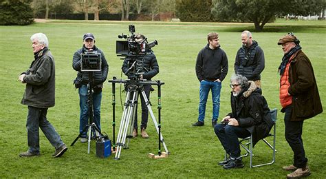 Nicola walker (last tango in halifax, babylon, scott & bailey) and sanjeev bhaskar (the kumars, the. Directing Unforgotten | Drama Quarterly