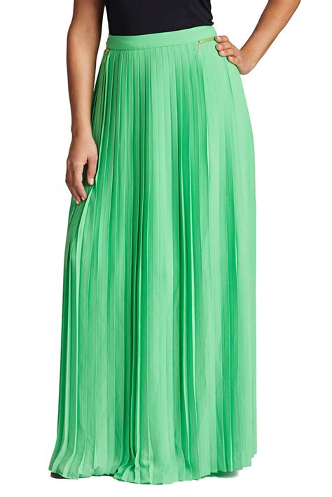 Plus Size Pleated Maxi Skirt In Bright Poison Green Mynt 1792