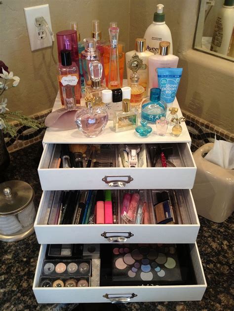 Awesome 51 Genius Way To Organize Your Make Up Modernhousemagz
