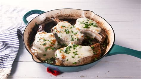 Eggs, lipton onion soup mix, ketchup, ground beef, milk, dry breadcrumbs. Pork Chops Lipton Soup / Easy Slow Cooker Smothered Pork ...