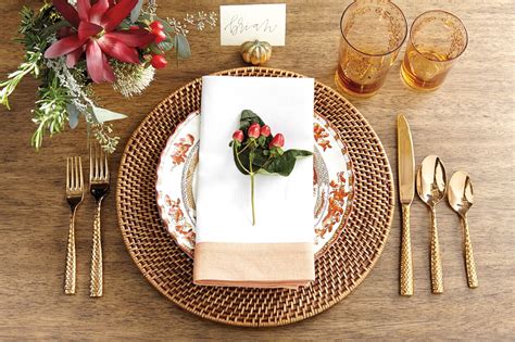 15 Holiday Place Setting Ideas How To Decorate