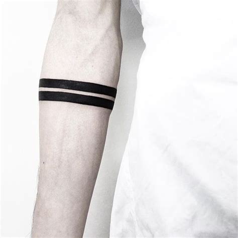Simple black band armband tattoo. Armband Tattoo: 60 Awesome Ideas For a Perfect Armband Tattoo