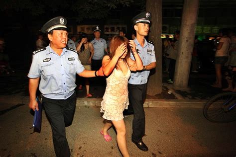 Report Accused Sex Workers Beaten By Police In China China Real Time Report Wsj