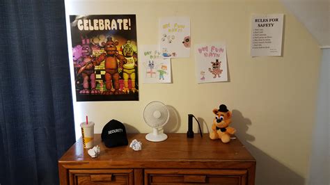 Recreating The Fnaf 1 Office In My Room Updated Fivenightsatfreddys