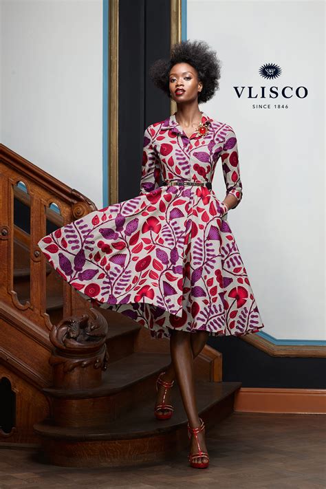 Vlisco fabrics are available in 6 yards (5.4m) lengths by 50 inches. Vlisco Unveils New Season's Fabric Collection - Face2Face ...