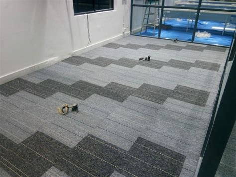 Plain Polypropylene Floor Carpet Roll Size Width 4 Meter At Rs 40