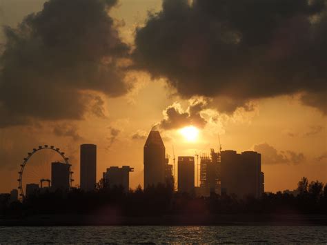 Sunset Over Singapore Singapore Celestial Sunset Body Photography Outdoor Outdoors