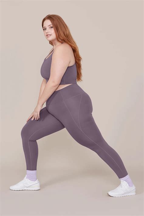 Black Compressive High Rise Legging In Human Poses Reference