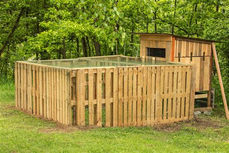 How To Build A Pallet Chicken Coop Encycloall