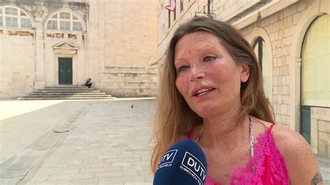 Seit der antike schätzen architekten und bauherren die so ästhetischen wie schützenden eigenschaften unterschiedlichster. NELA SRŠEN PROZVALA GRADSKU UPRAVU ZBOG ZEMLJIŠTA U ZATONU ...