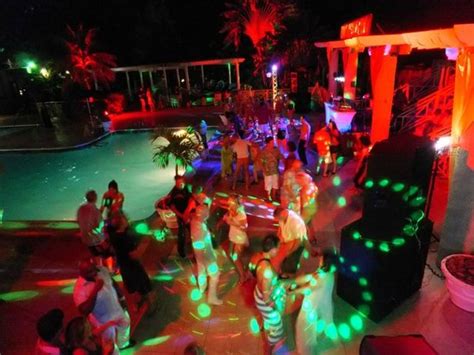 Night Time Pool Party Picture Of Hedonism Ii Negril Tripadvisor