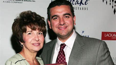cake boss star buddy valastro remembers his mom after she died closer weekly