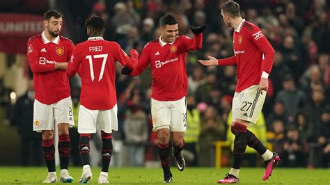 Man Utd 3 1 Reading Brazilians Bag As Red Devils Ease Into Fa Cup