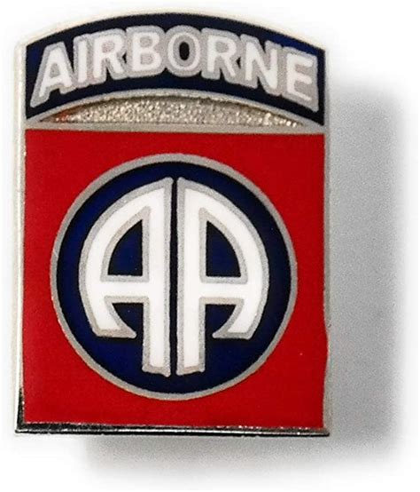 Us Army 82nd Airborne Division Collectable Lapel Pin Clothing