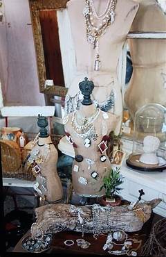 Estate Sales For The Discerning Find Unique Finds In Baltimore