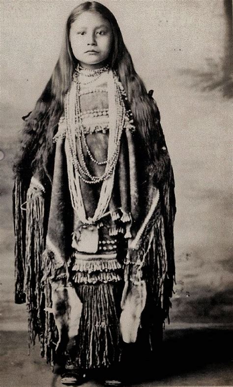 American Indians History And Photographs Historic Apache Indian Girls