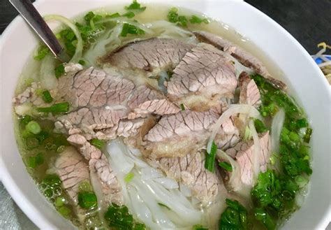 Ph B Ch N Vietnamese Pho Noodle Soup With Beef Briskets Delicious