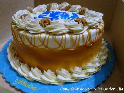 The mocha flavor for both the cake and the frosting is just awesome! Under Ella : 四十九：Goldilocks' Bakeshop Caramel Treats