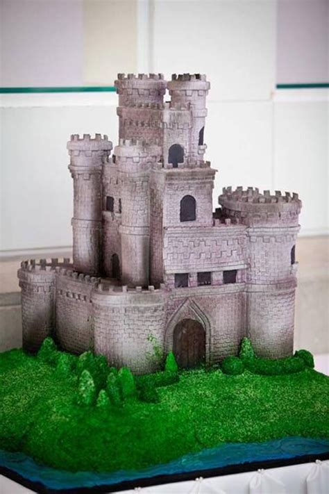 They have stood as symbols of medieval castle cake & brave knights cupcakes. 14 best Medieval Party Cakes images on Pinterest ...