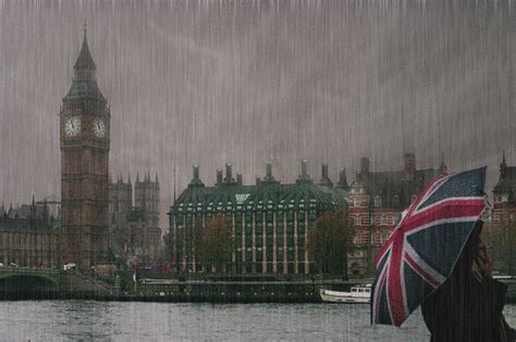 Romantic Heart And Soul Beautiful Rain In London