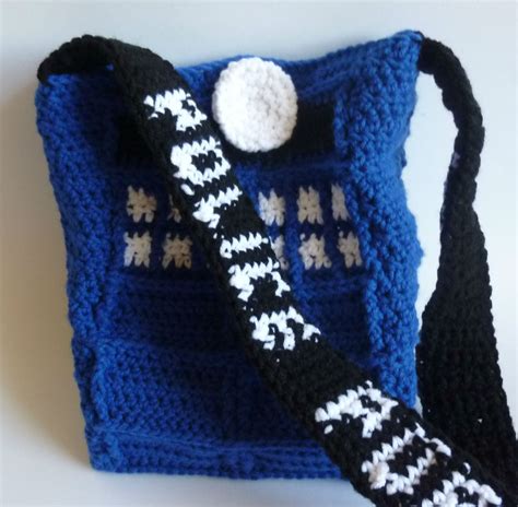 Crochet Dynamite Tardis Bag Strap