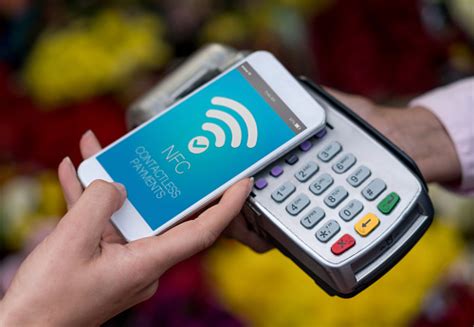 Operate safely with free contactless payment solutions. Contactless Payment Stock Photo - Download Image Now - iStock