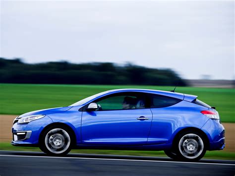 Renault megane 3 gt line 2012. RENAULT Megane GT 3 Doors specs & photos - 2013, 2014 ...